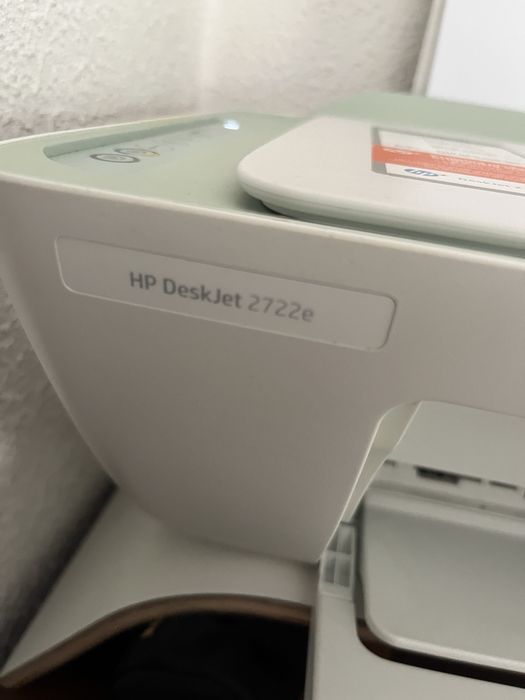 Impressora HP Deskjet 2722e