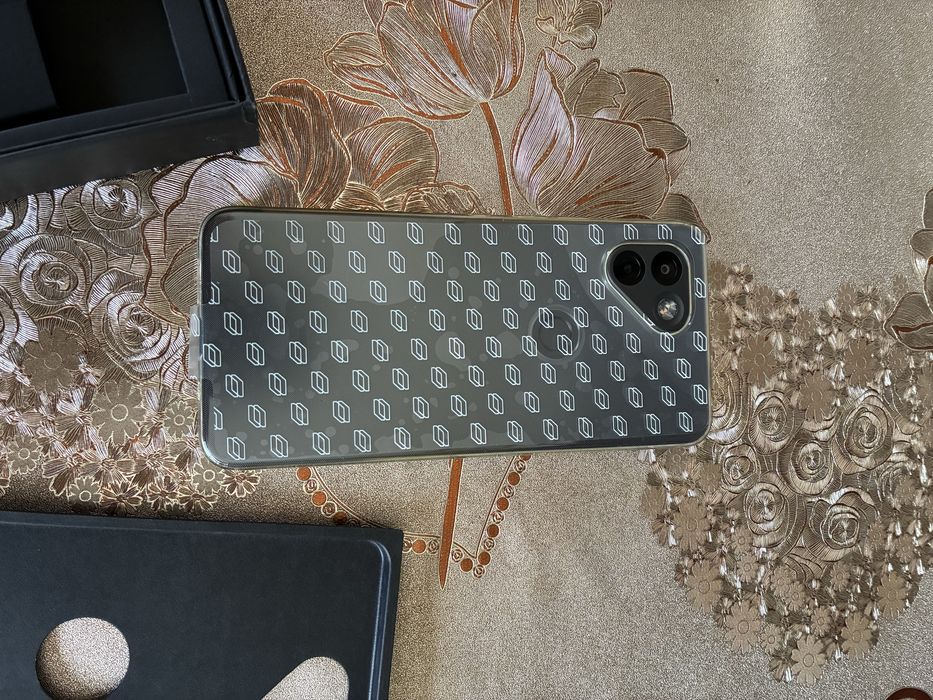 Solana saga android 128gb em estado irrepeeensivel pronto a usar