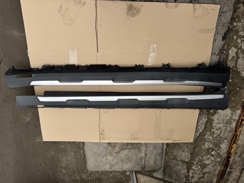 Продам оригінальні пороги на BMW X5 g05