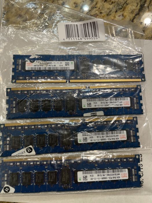 Pamięć RAM DDR3 4GB 1600MHz PC3-12800U z Dell precision  – 4 sztuki