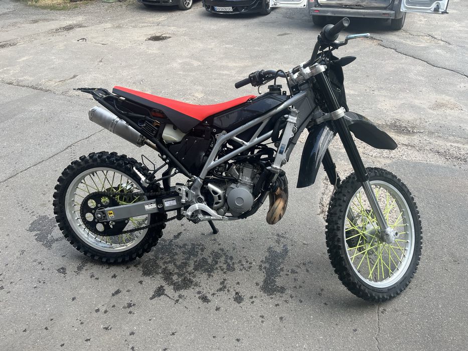 Aprilia SX 125 2T Rotax 122 Supermoto 2010 +доставка