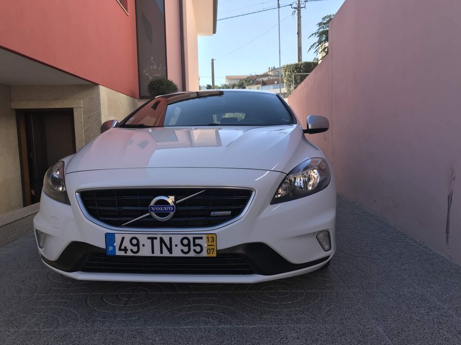 Volvo V40 R-Design