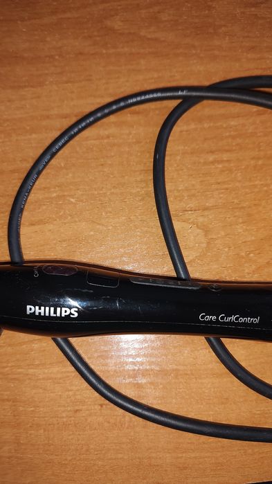 Плойка для волосся керамічна Philips HP8618