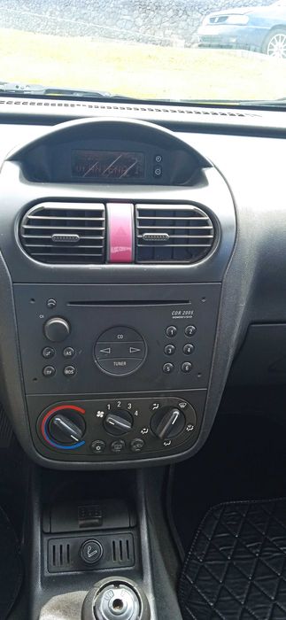 OPEL CORSA comercial 1.3 de 2004, ilha Terceira, Açores
