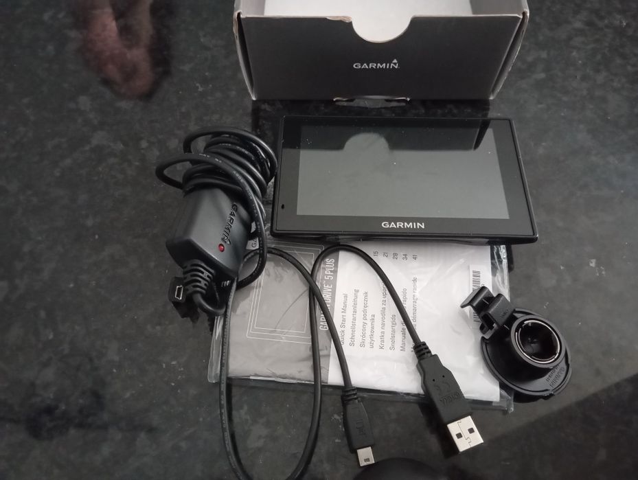 GPS Garmin drive 5 plus
