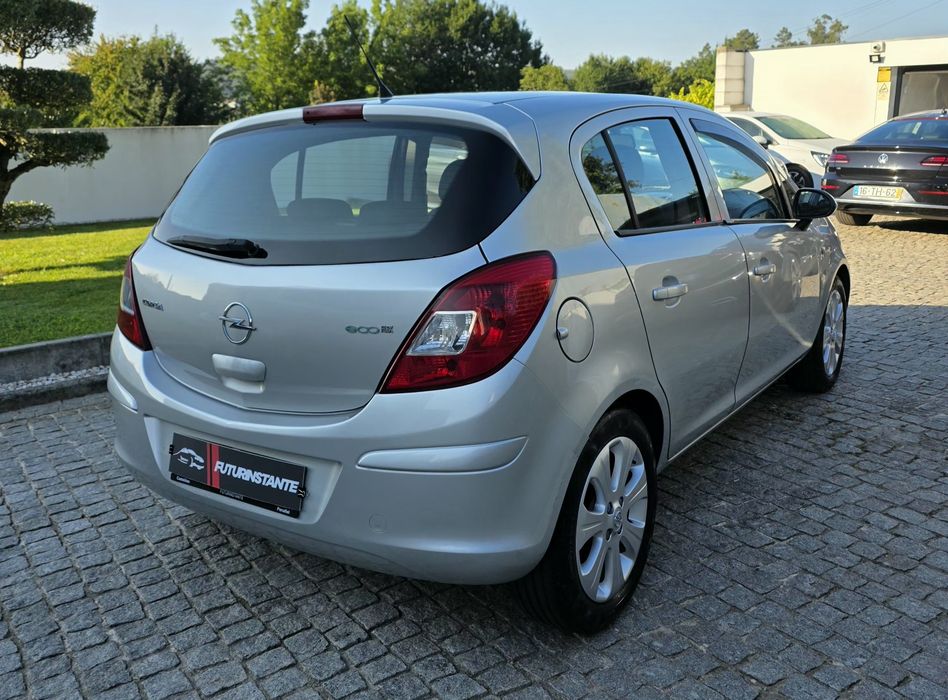 Opel Corsa — fotografia 4