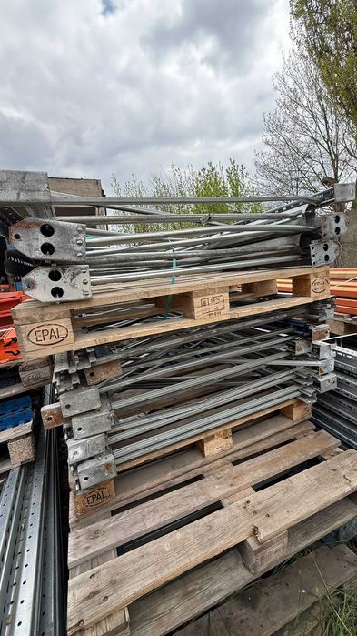 Regały magazynowe – sprzedaż całości ok. 20 ton