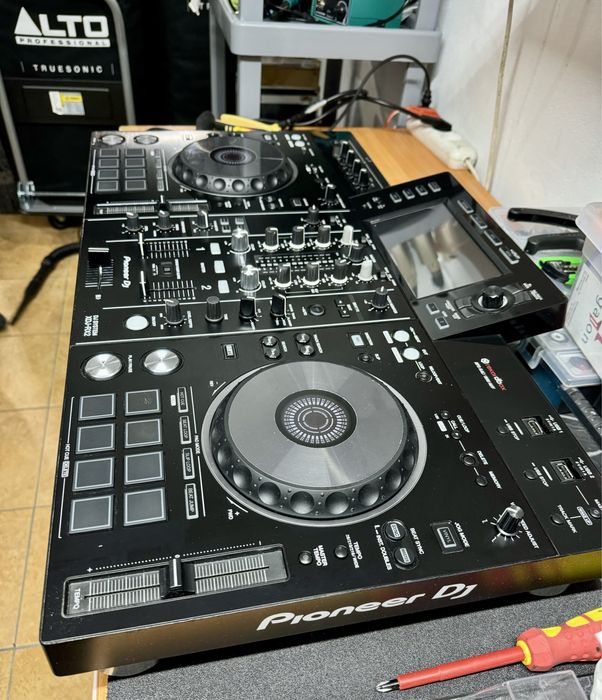 Pioneer RX2 kontroler DJ