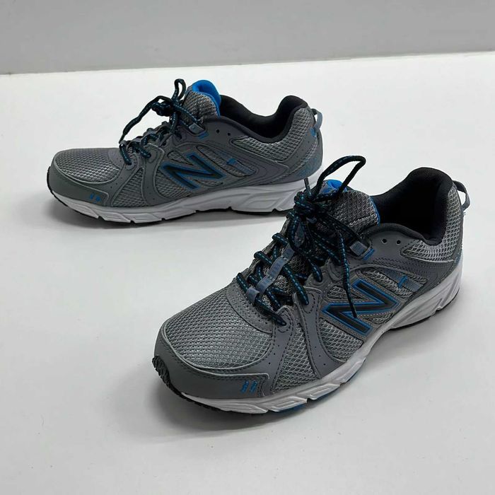 Новые! New Balance 402 кроссовки 41.5 р
