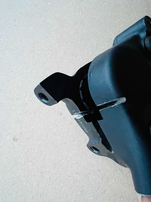 SRAM FORCE AXS eTap Zacisk hamulca hydraulicznego tarczowego szosa