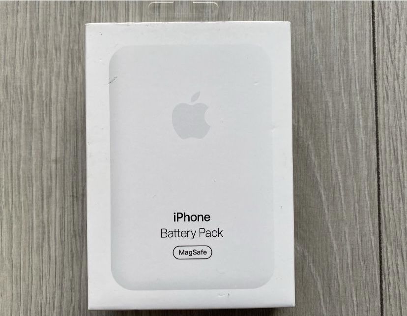 Nowy Oryginalny Indukcyjny Powerbank Battery Pack Apple do Iphone  Okazja