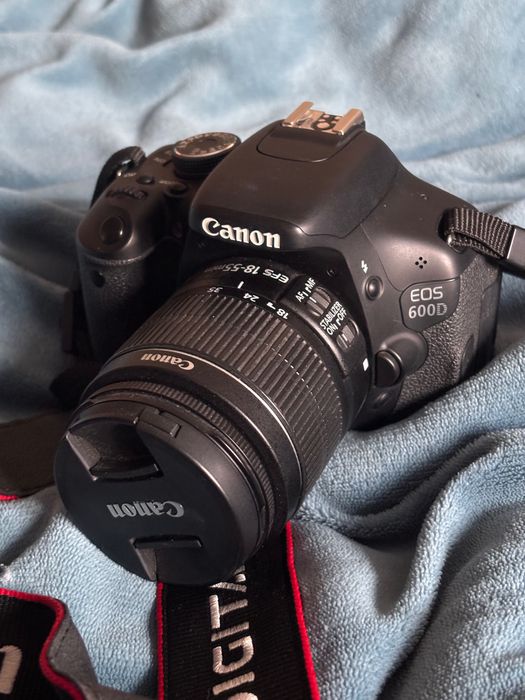 Продам Canon EOS 600D