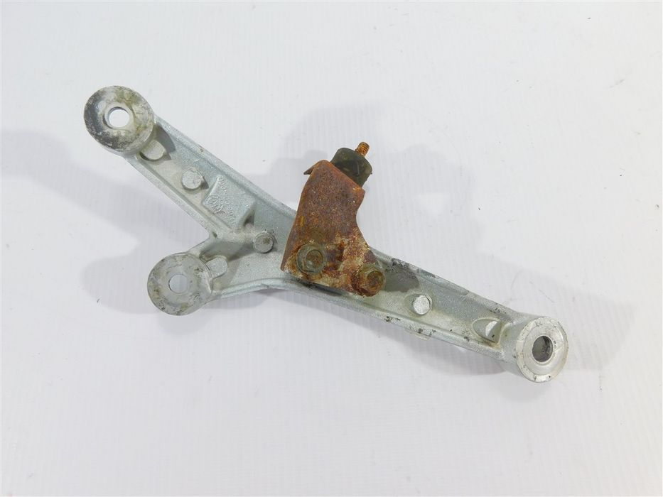 MOCOWANIE SILNIKA KTM DUKE 125 11-16 90103005000