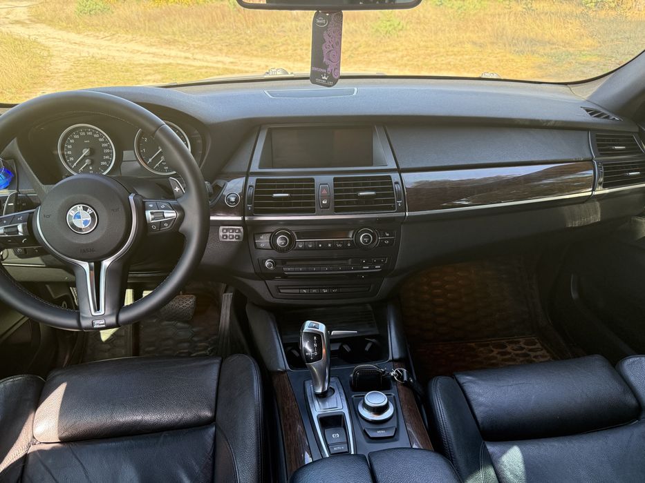 Продам авто BMW X6