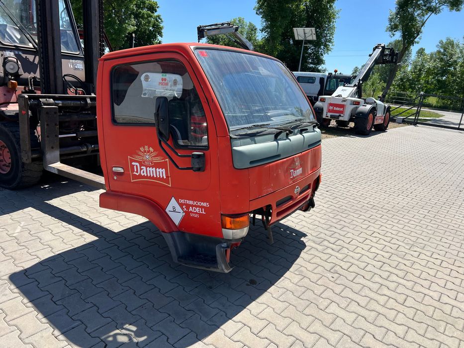 Kabina Nissan Cabstar Bez Korozji Import Kompletna