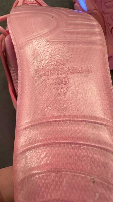 Balenciaga Track led Pink размер 36  Баленсиага