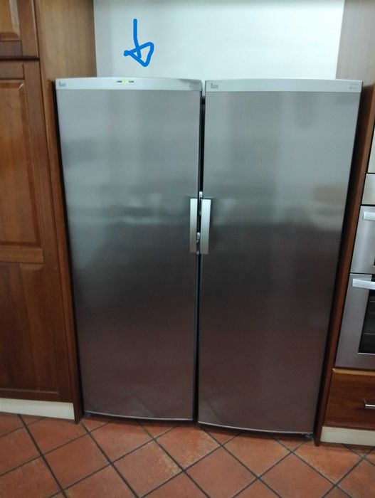 Arca congeladora vertical Teka Inox