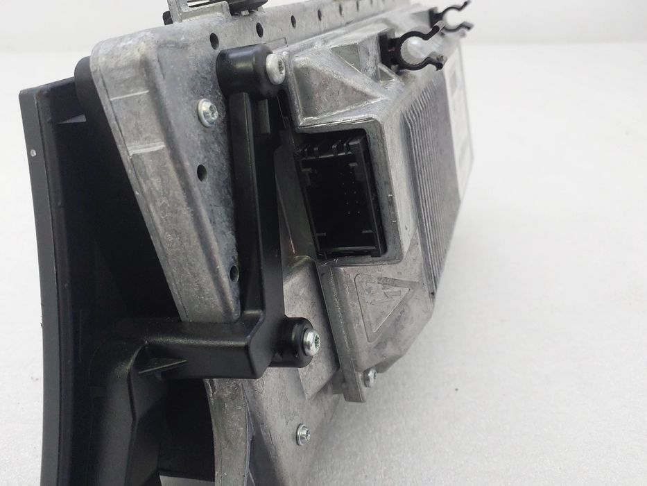 Display / ecrã de informações BMW X6 (E71, E72)