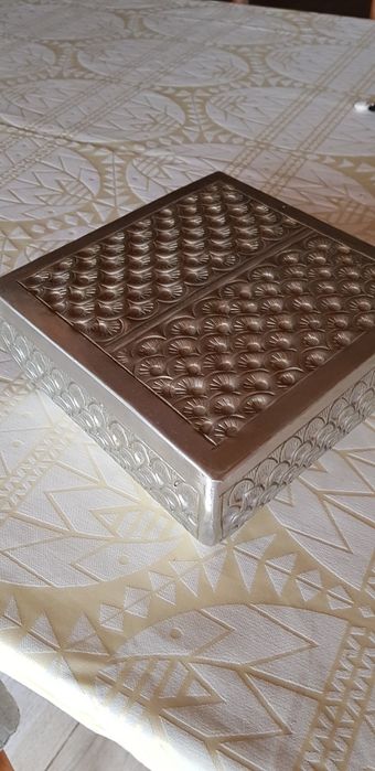 Guarda jóia trabalhado