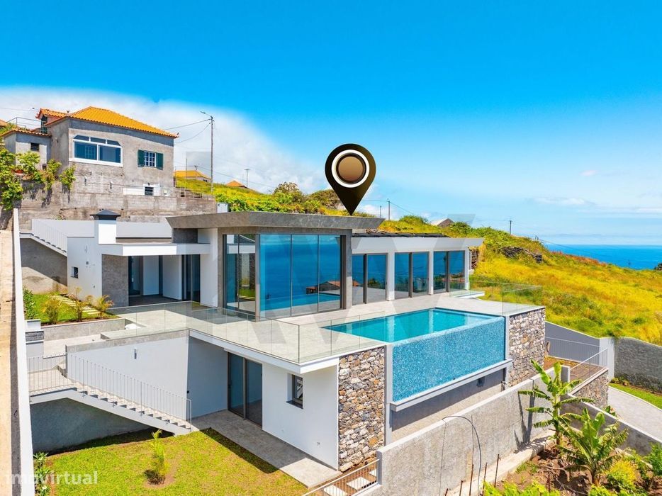 Moradia T3+1 de Luxo | Fazendinha | Estreito de Calheta | Ilha da Made