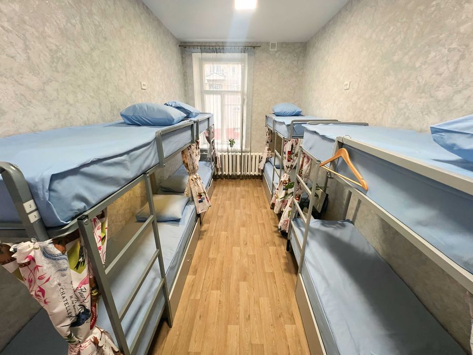 Новий Хостел біля ЖД | Комфортний та теплий простір для гостей!