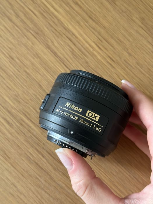 NIKON 5600 + Nikkor 18-55mm + Nikkor 35mm | w super stanie