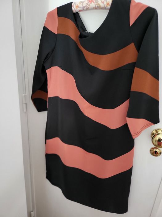 Vestido de muito boa qualidade