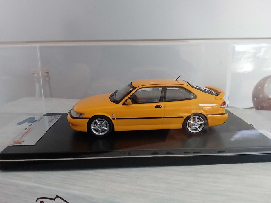 Модель авто Saab 9-3 Viggen 1:43
