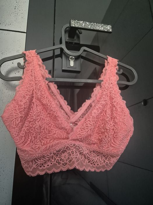 Biustonosze z Kanady od 20plndo 30pln