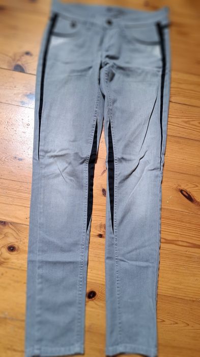 Spodnie Pepe Jeans r.28/32