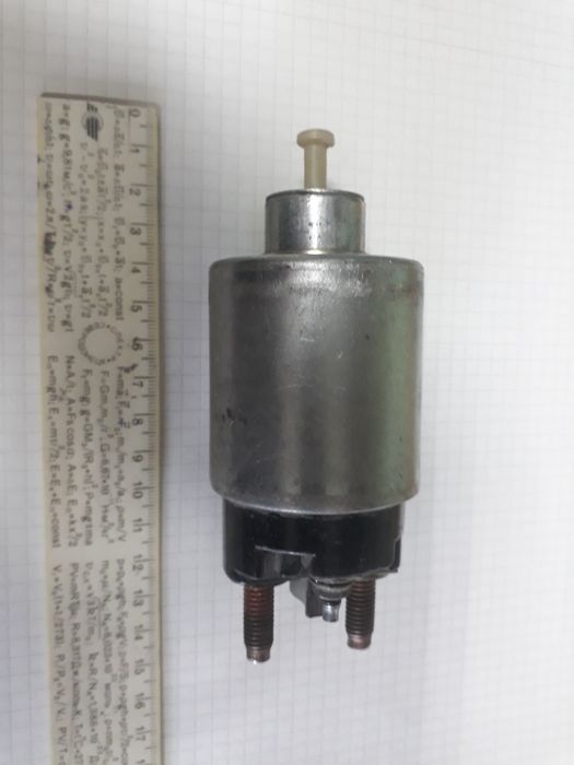 Втягуюче реле деу