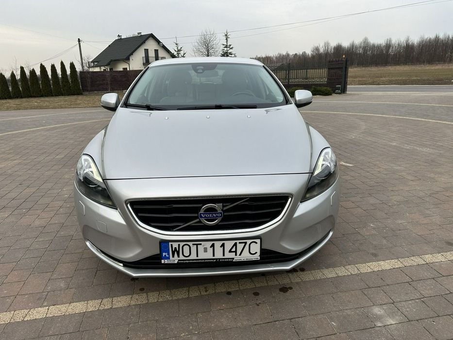 Volvo V40
