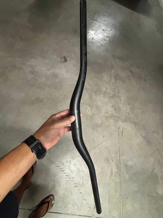 Guiador BTT Race Face ERA 35 Carbon