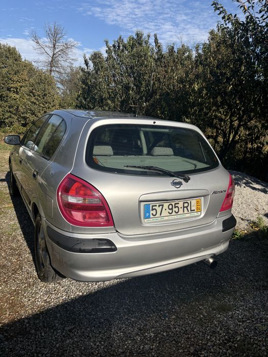 Nissan Almera 1.5 Gasolina — 172.683 km