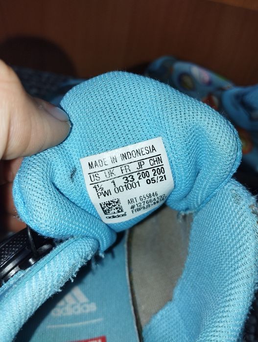 Продам кросівки від adidas