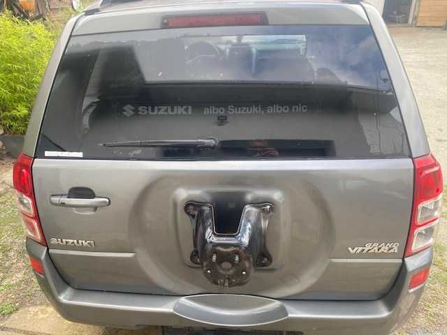 Grand Vitara II Tylna klapa Kod lak ZDL C09