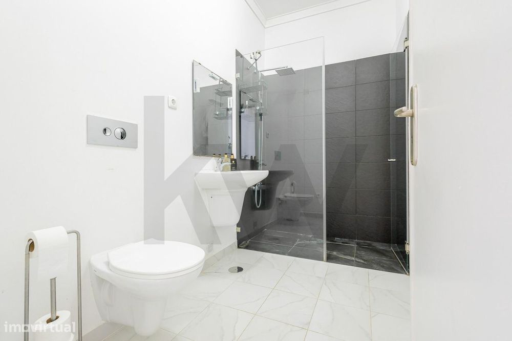Apartamento T2 com Terraço e Vista Mar | Santo António da Caparica