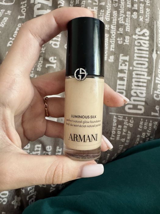 Armani luminous silk тональний, 2 відтінок