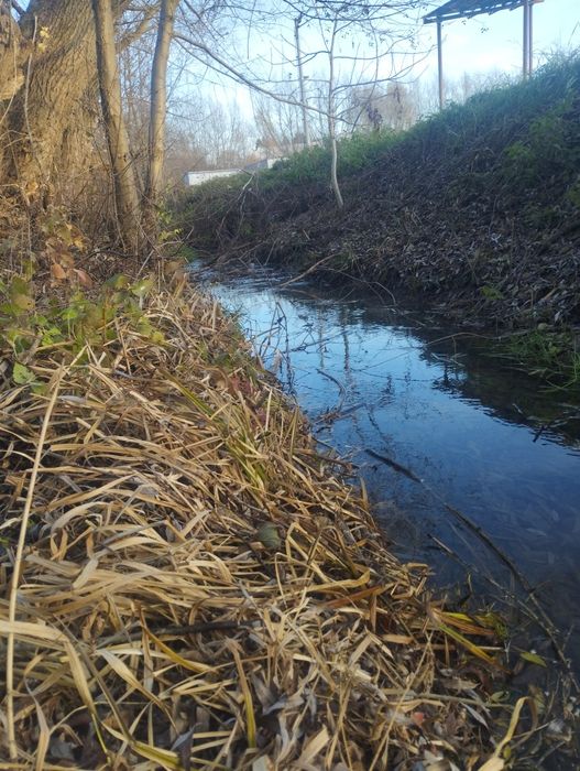 Sprzedam działkę budowlaną 23 ary, ze źródłem wody pitnej