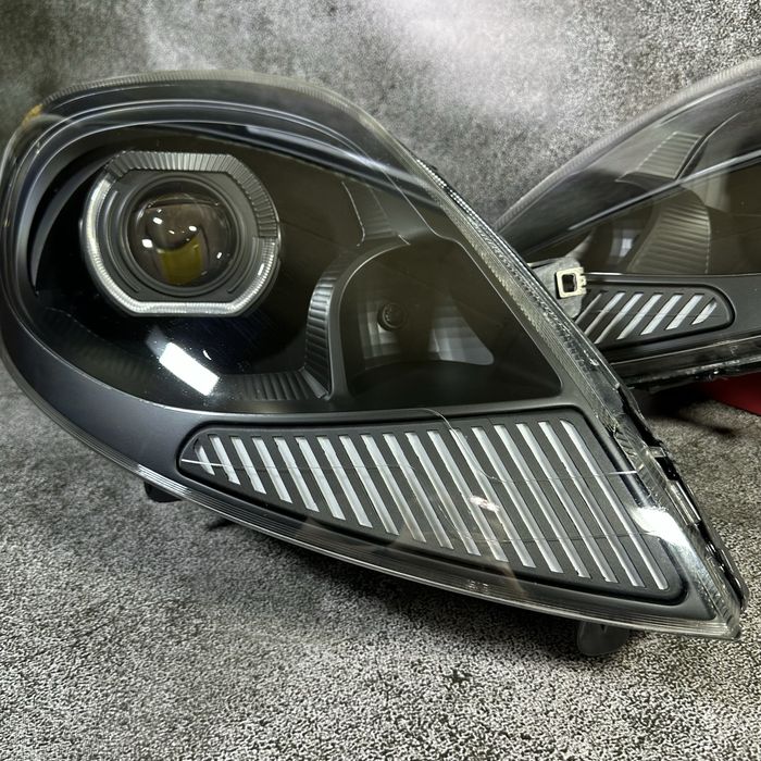 Фари Bi-Led,Renault Traffic, Opel Vivaro та Nissan Primastar 2007-2014 тюнінг, оченята, антихром