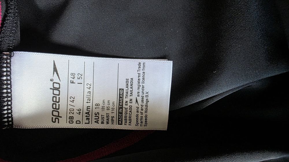 Strój Speedo z nogawkami 46