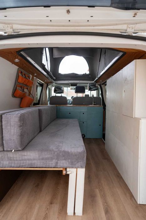 Volkswagen T5.2 Campervan 2014, teto elevável SCA 192, autocaravana M1