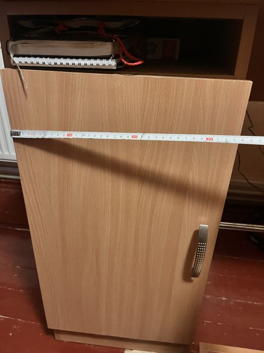 Письмовий стіл для школярів та офісу