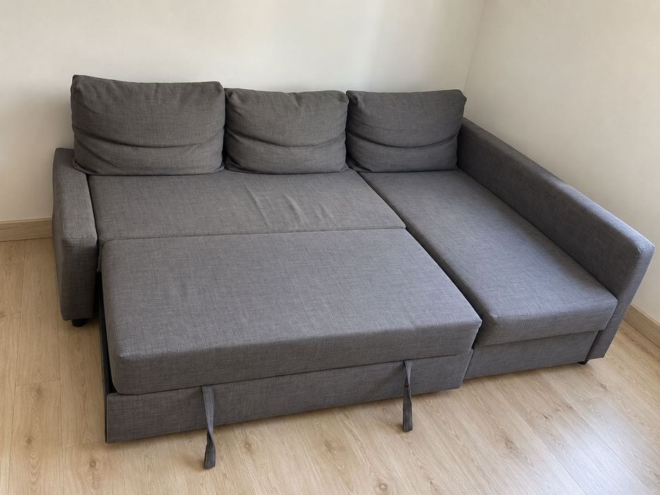Sofá-cama de canto com arrumação IKEA FRIHETEN