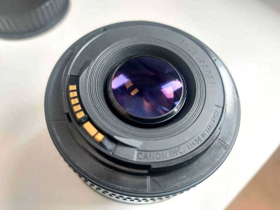 Objetiva CANON EF 50MM F1.8 ll