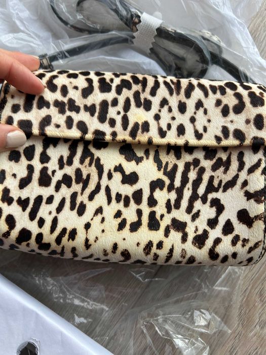 Mala nova em pele Mango oferta de saco