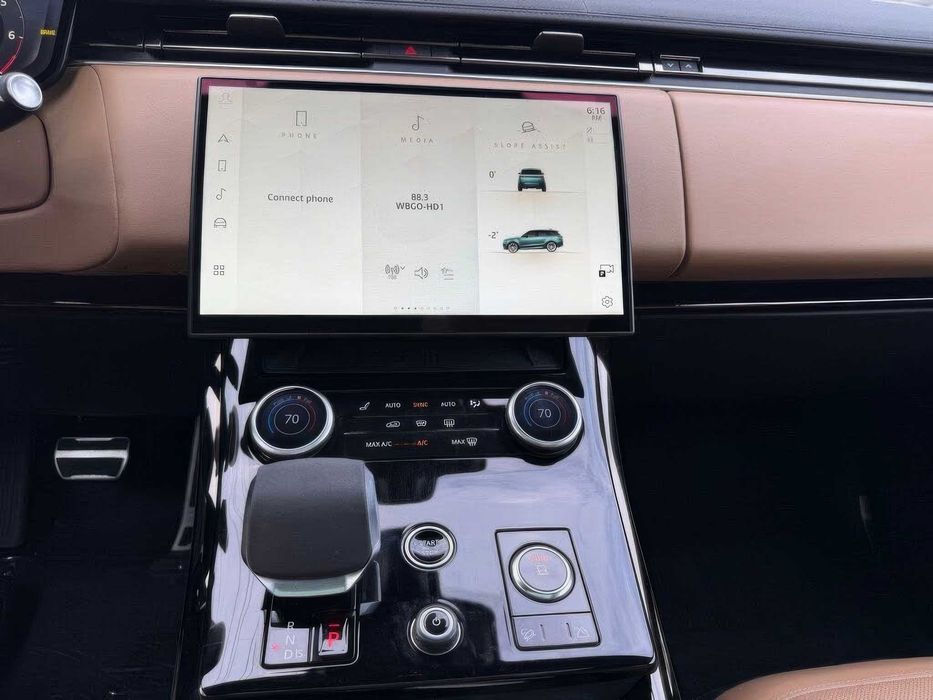 Land Rover Range Rover Sport      2023