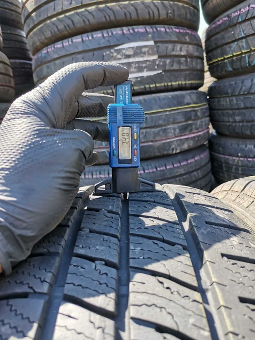 bus zima Goodyear 215/60/17C z 2019r 7.4mm 2szt zima