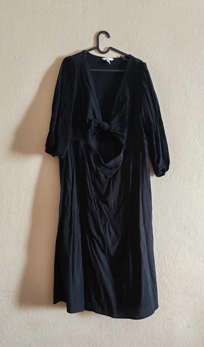 Czarna bawełniana sukienka z wycięciem XXL H&M