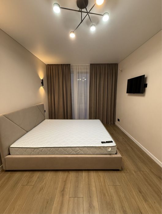 Оренда 1,5 кімнатної квартири СВІТЛО Є вул.Минайська